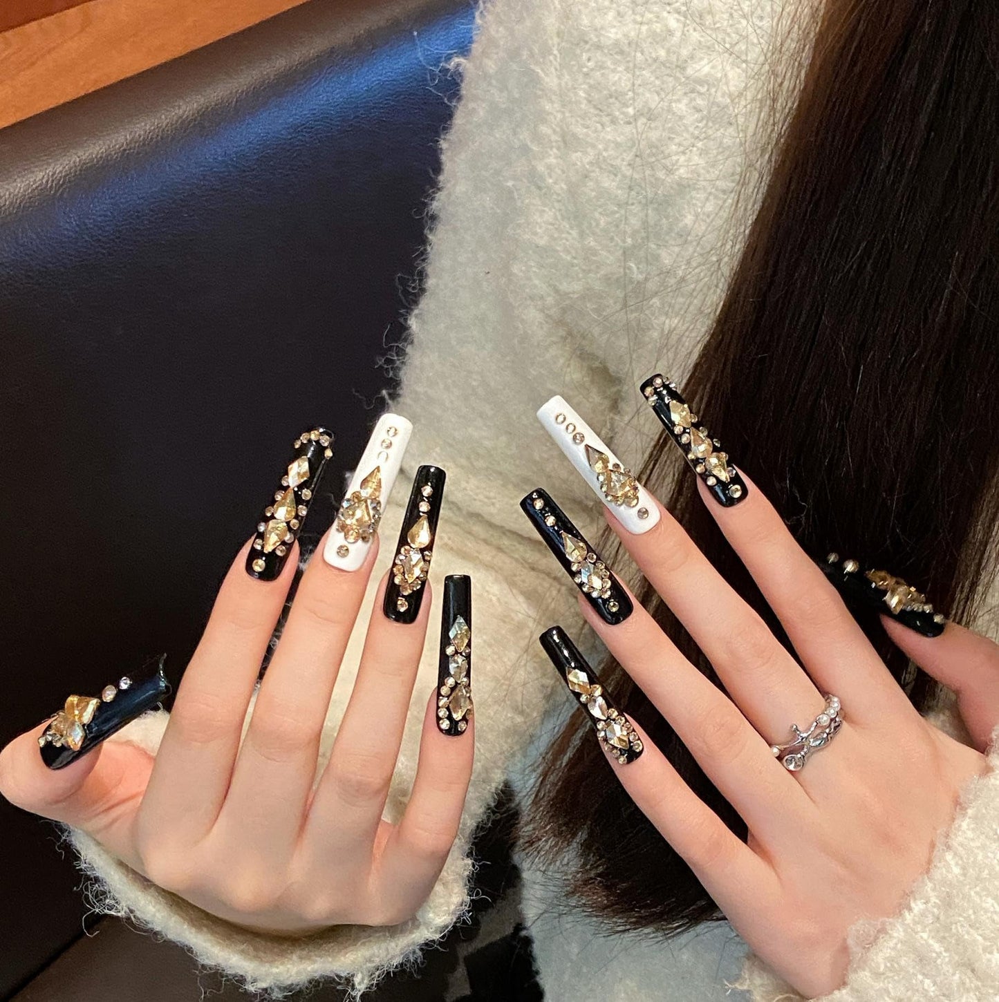 MNAFAYY 100% Handmade Nails 3D Rhinestone Crystal Extra Long Press On Nails Full Cover Luxury Gems Gorgeous Reusable UV Finished Fake False Nails Acrylic Nail Kit With Box Gifts for Women Black L