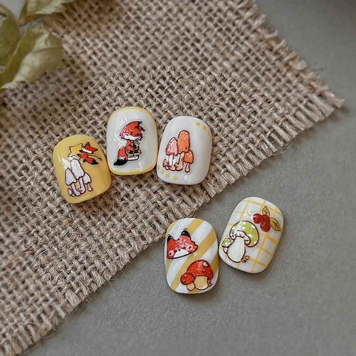 1 Sheet Fall Nail Art Stickers Squirrel 3D Embossed Self-Adhesive Nail Decals Various Shapes Mushroom Nail Sticker Holiday DIY Manicure Decoration Supplies Accessories for Women Girl Nail Decals