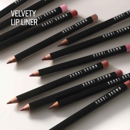 Bobbi Brown Lip Pencil | Velvety & Creamy Lip Liner for Natural-Looking Definition, 0.04 Ounce, Rum Raisin