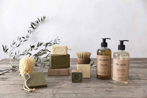 Fer A Cheval Olive Marseille Liquid Soap 500ml - Organic Olive Oil, Hypoallergenic, Dermatologically Tested - Authentic French Luxury for Skin Revitalization and Natural Glow