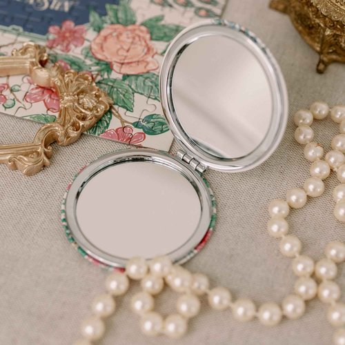Steel Mill & Co Compact Mirror, Small Handheld Travel Mirror for Purse, Book Lovers/Book Club Stocking Stuffer Gift, Pride and Prejudice