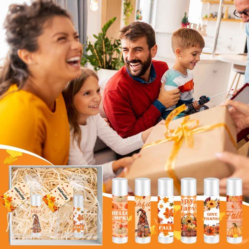 QAUYETM 50 Set Thanksgiving Gifts Lip Balms Bulk Fall Party Favors 6 Assorted Flavors with Cards Autumn Pumpkin Maple Leaf Chapstick Thanksgiving Gifts for Women Men Coworkers