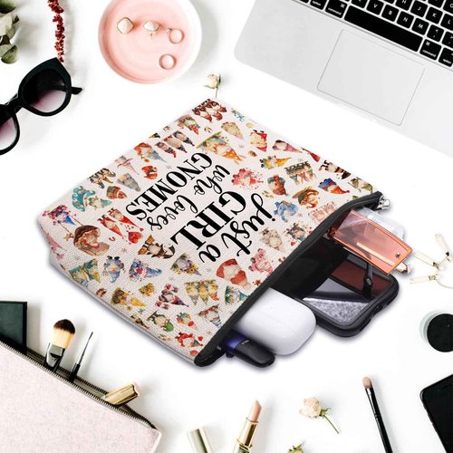 CEASQVAA Gnomes Gifts for Women Makeup Bag, Magic Stars Gnome Birthday Gift for Women, Makeup Travel Gnomes Essentials Zipper Pouch for Friend Sister Bestie