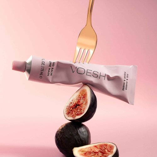 VOESH Hand & Body Glow Holiday Gift Set - 3-Piece Gift Set for Radiant Skin - Exfoliating Body Wash, Body Balm & Hand Balm - Vegan K-Beauty Korean Skincare - Fig & Amber Scent