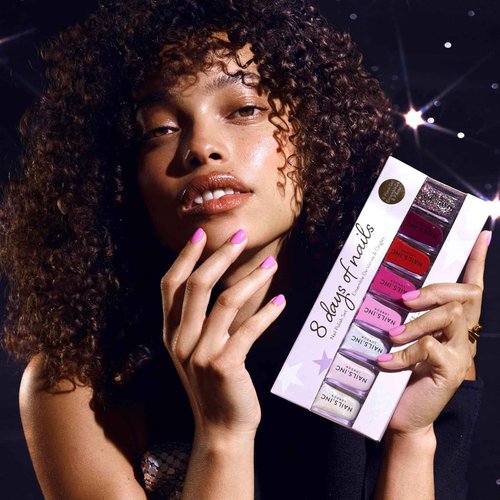 Nails Inc 8 Days Of Nails Nail Polish Set, Limited Edition, Holiday Stocking Stuffer, Women & Girls, Quick Dry, Air Dry, High Shine, Long Lasting, Ultra Glossy, Manicure, Trendy 8 Piece Gift Set