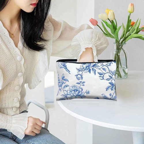 Stuffygreenus 24 Pcs Floral Cosmetic Bags Bulk for Women Blue and White Floral Makeup Bags Chinoiserie Canvas Travel Zipper Pouches Aesthetic Toiletry Bag for Girls Women Bridesmaids Wedding Supplies