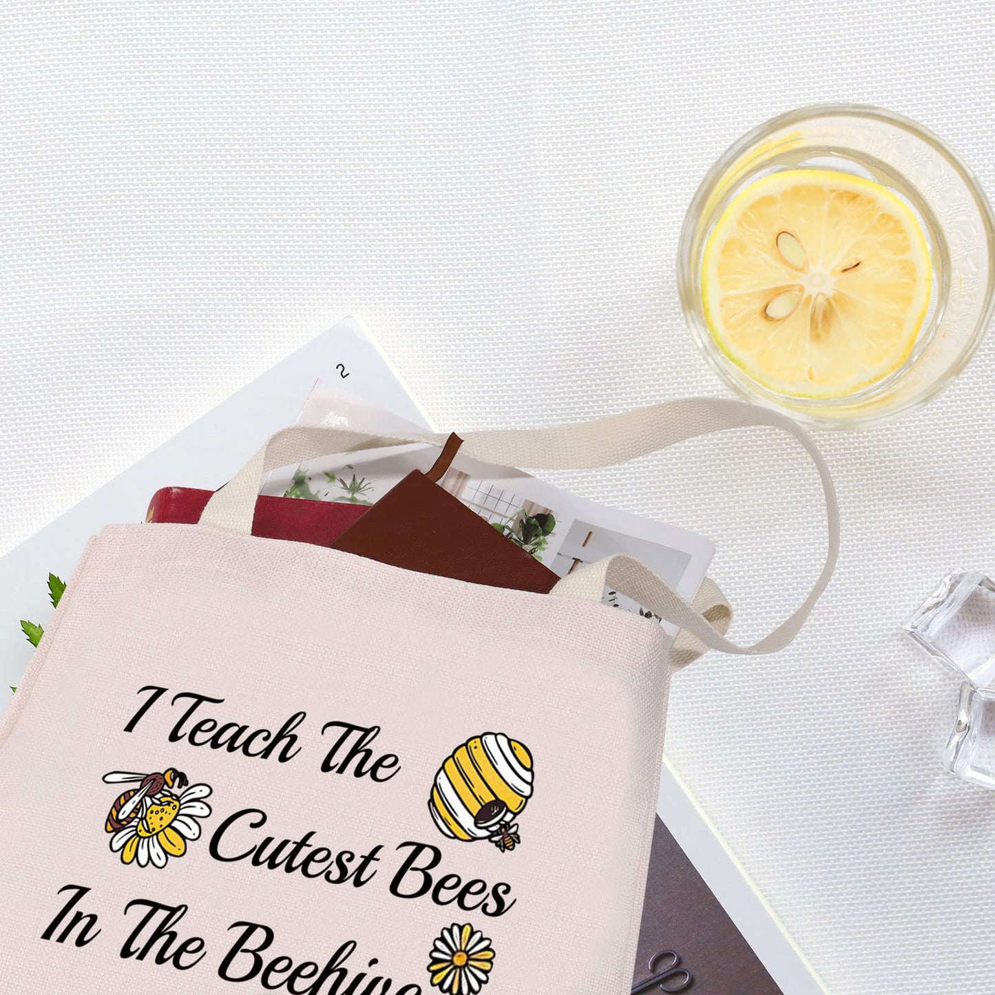 MEIKIUP Bee Keeper Teacher Makeup Bag Bee Teacher Gift Bumbee Honeybee Gift I Teach The Cutest Bees In The Beehive Cosmetic Bag(Beehive tote bag)