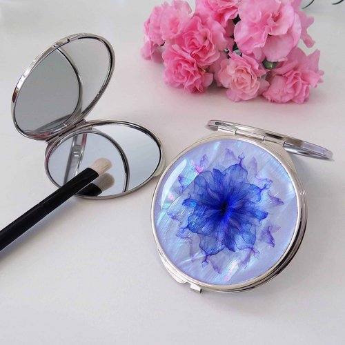 MADDesign Mother of Pearl Compact Makeup Travel Mirror (Flower Petals Purple)