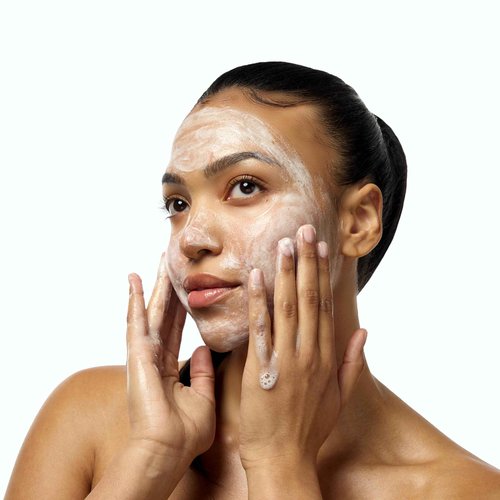 PRYMORA Creamy Ceramide Cleanser | Purify + Soothe