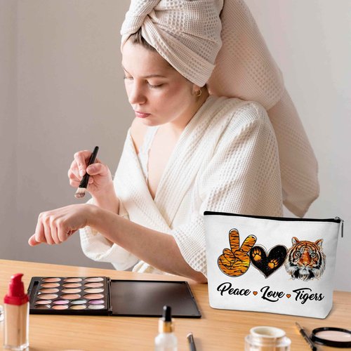 ONDTOM Tiger Print Makeup Bag, Animal Lover Gifts for Kids Women Friends, Peace Love Tigers Cosmetic Pouch, Tiger Gifts -B05