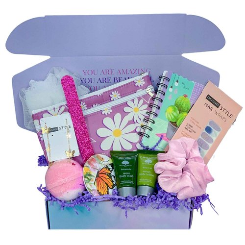 Teen Girl Birthday Gift, Trendy Christmas Teen Girl Gift, Tween XMAS Gift Set, Granddaughter Holiday Basket, Present For Young Girl, Niece Graduation, Surgery Kit For Sick Girl, Get Well Soon Care Package,