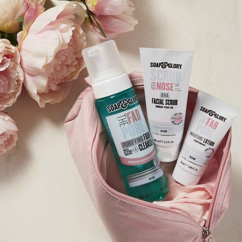 Soap & Glory The Fab Pore Purifying Foam Face Cleanser - Salicylic Acid & Witch Hazel Face Wash - Soft & Creamy Cleansing Foam for Oily Skin (200ml)