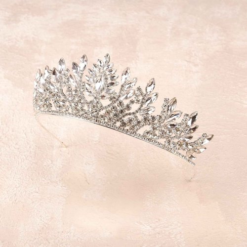 LIMELIA Women's Tiara for Henna Wedding Party|Glitter Hair Accessories for Bridal Birthday Pageant Prom Halloween Cos-play Christmas Party|Danver-Silver