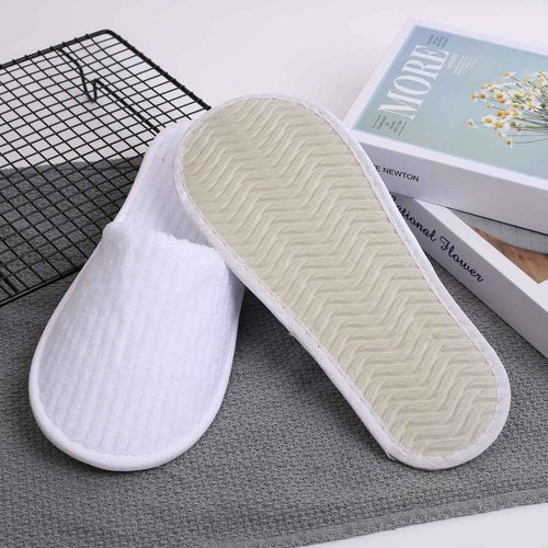 Frcctre 20 Pairs White Disposable Slippers, Closed Toe Soft Coral Fleece SPA Slippers for Women and Men, Comfortable Non-Slip Disposable Slipper for Travel Guests Hotel Home Salon