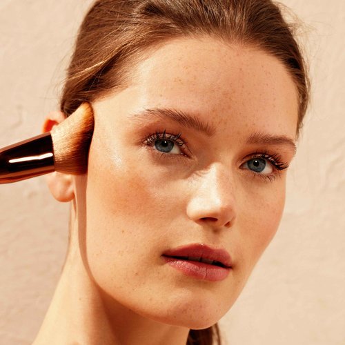 St.Tropez Ultimate Flawless Tan Face Brush, 1 ct