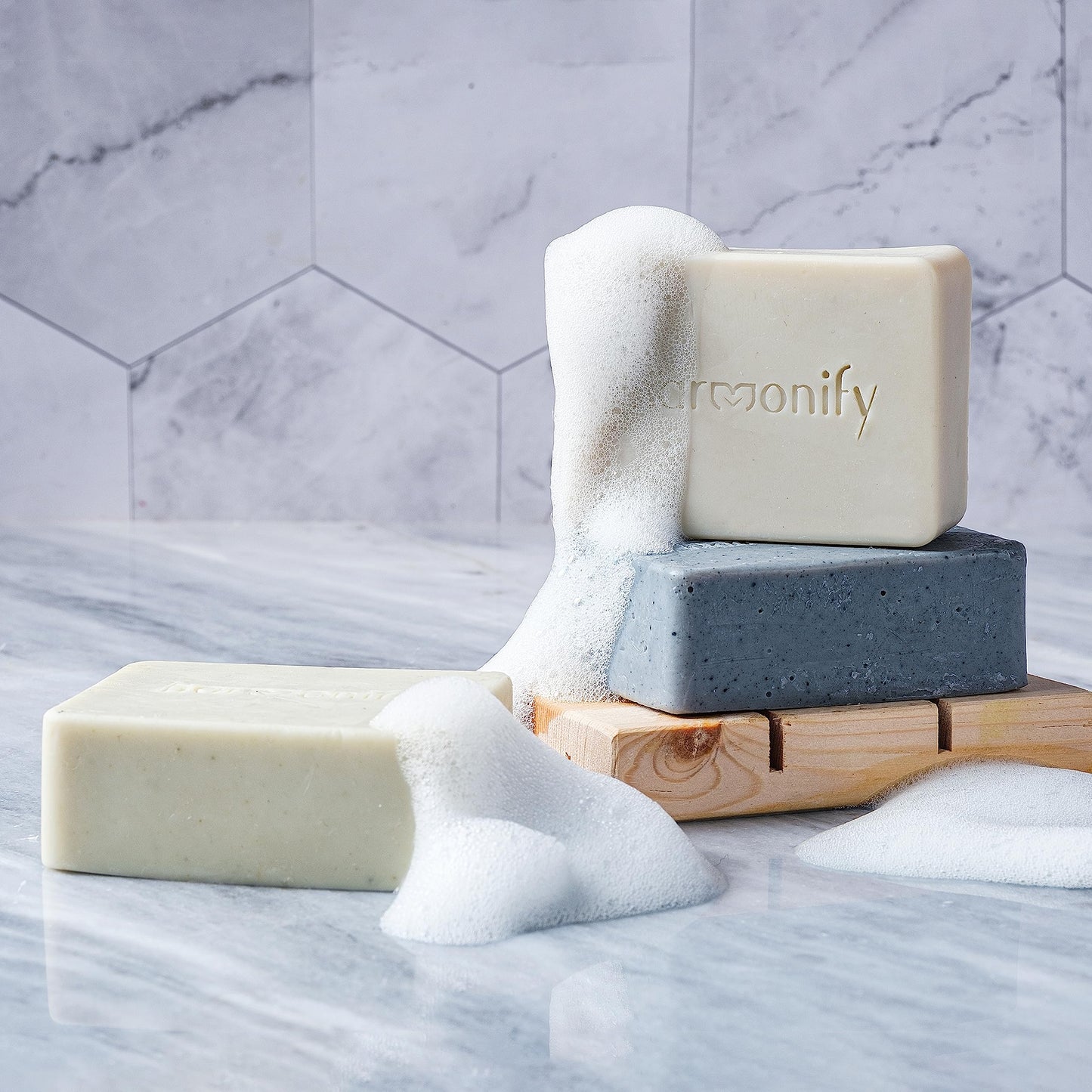 HARMONIFY All Natural Set of 3 Soap Bars, Mint, Coconut, Actived Charcoal with Wooden Soap Dish, Assortment of Hand-Made Soaps, Skin Revitalizing, Moisturizing, Healthy, Made in Europe