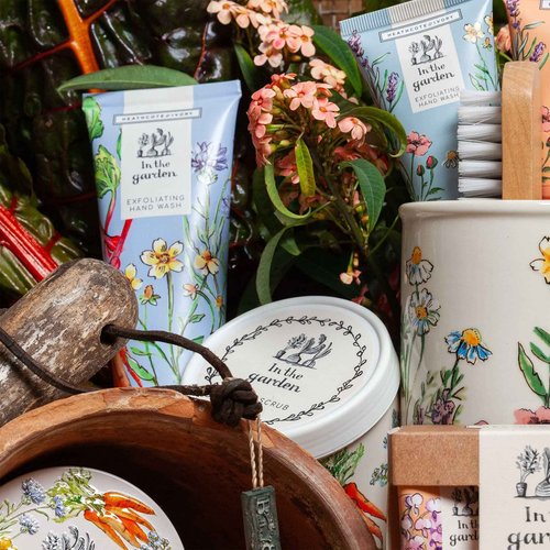 Heathcote & Ivory In The Garden Gardener's Everyday Barrier Cream with Shea Butter and Vitamin E, 200 ml