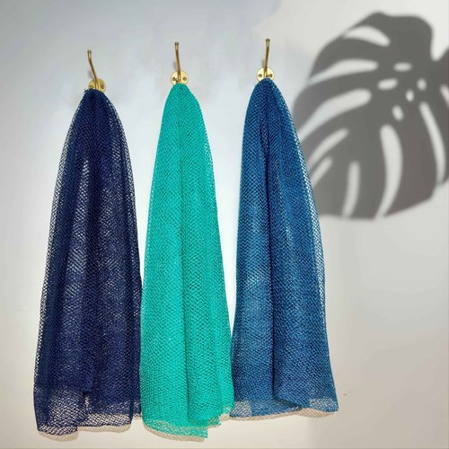 African Net Sponge Authentic 3 Pack, Body Scrubber Exfoliating Bath Sponge for Face and Body, Quick Drying Mesh Body Scrub for All Skin Types, Durable and Travel Friendly (Dark Blue, Blue, Turquoise)