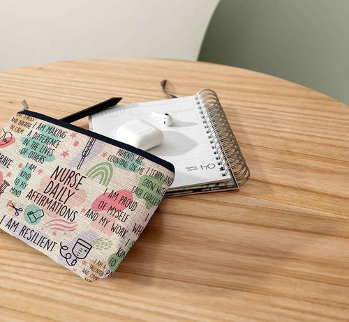 Ayxvt Nurse Bag,Nursing Bags for Nurses, Nurse Cosmetic Bag,Nurse Gifts, Nurse Makeup Bags,Nurse Gifts for Women, Nurse Zipper Pouch