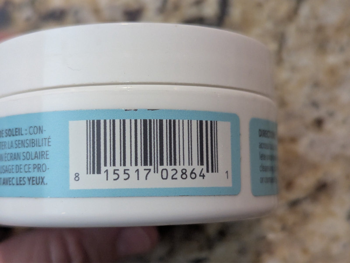 First Aid Beauty Facial Radiance Pads For Sensitive Skin 28