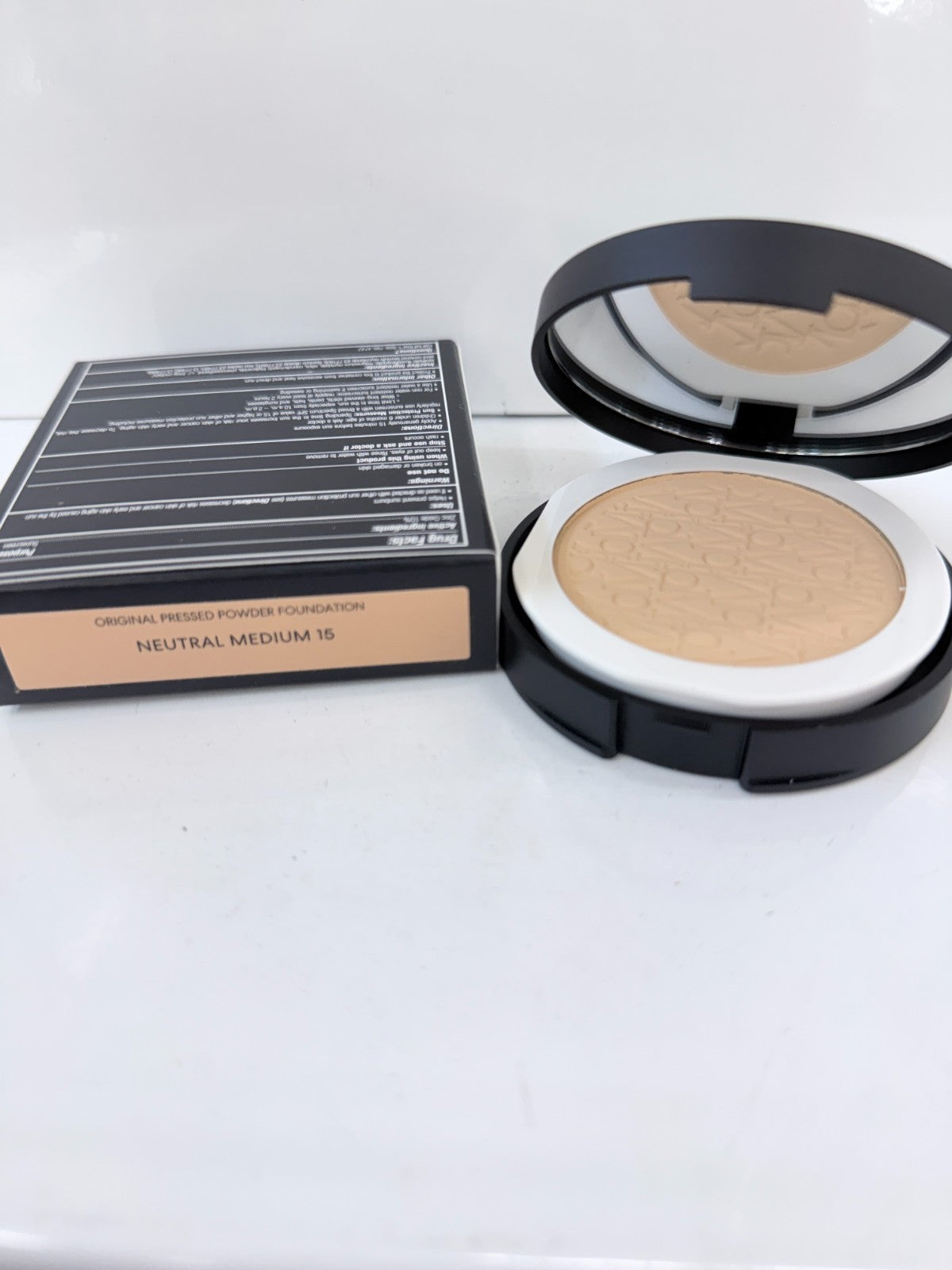Mineral Pressed Powder Foundation SPF 15 - Talc-Free, Custom Shade Options