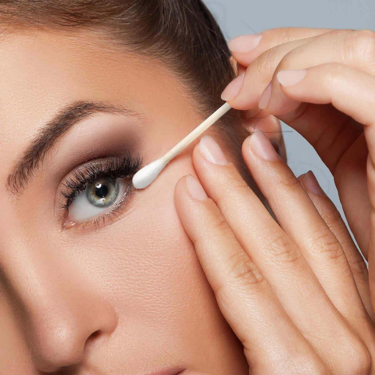 Cotton Swabs with Wooden Sticks - 375 Sterile Cotton Tips for Personal Care