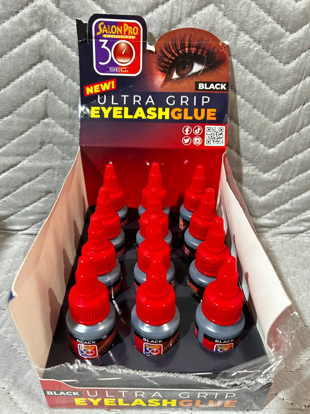 False Eyelash Adhesive - Ultra Grip Lash Glue, 12 Pack, Black