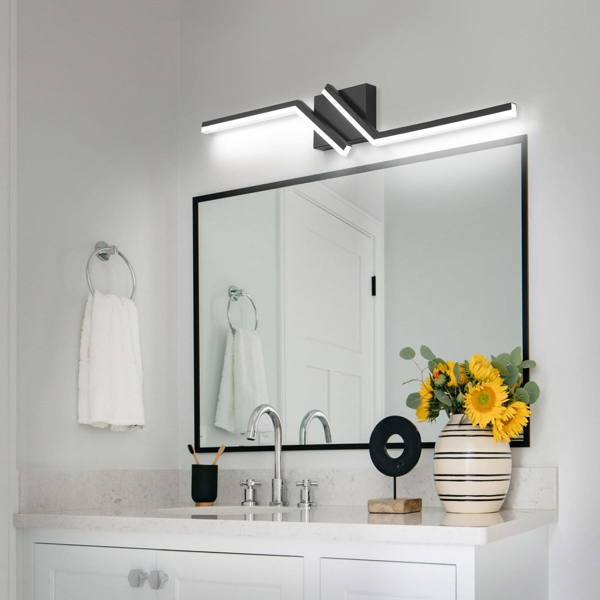 30-Inch Black Modern Dimmable Bathroom Vanity Light Over Mirror
