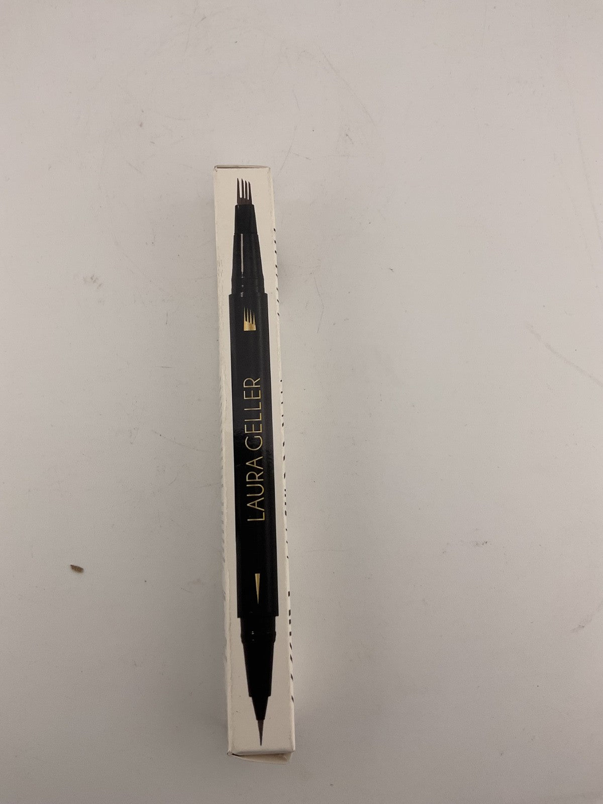 Eyebrow Sculpting Marker - Dual-Ended Medium Brown Brow Pen