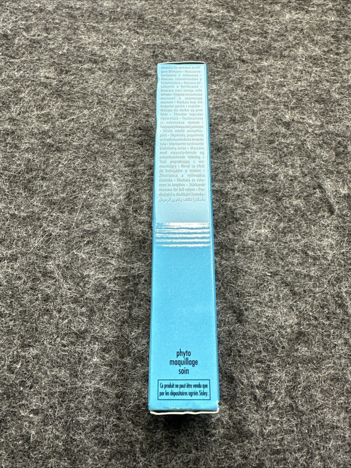 Volumizing Deep Black Mascara for Lash Definition - 7.5ml