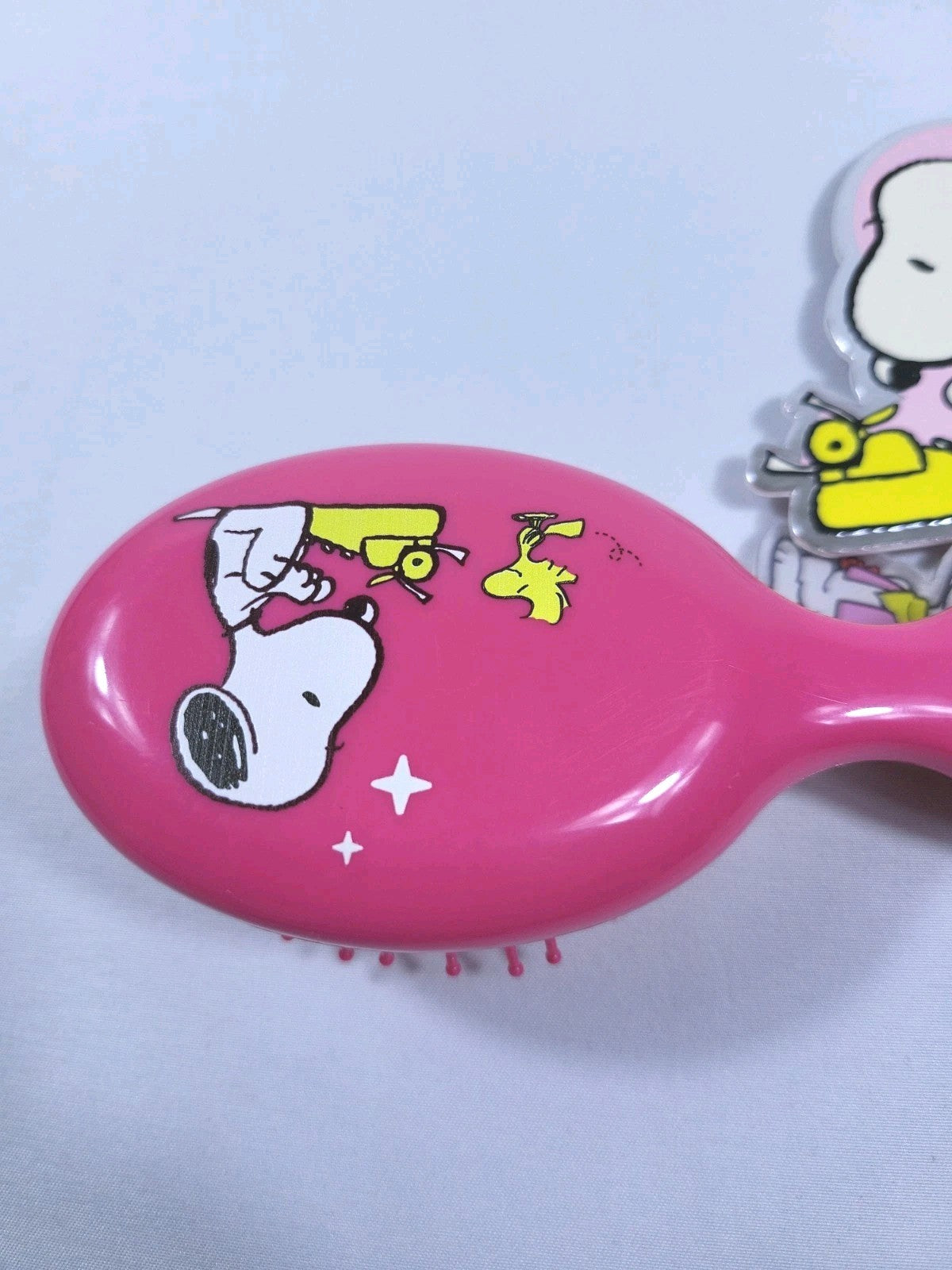 Limited Edition Snoopy Mini Brush with Keychain - Celavi X Peanuts Collectible