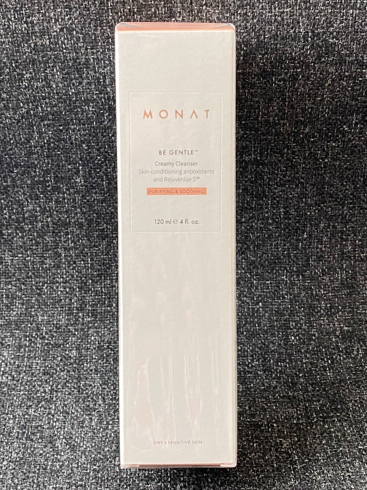 Monat Be Gentle Creamy Facial Cleanser 4 fl oz - Hydrating & Soothing Skincare