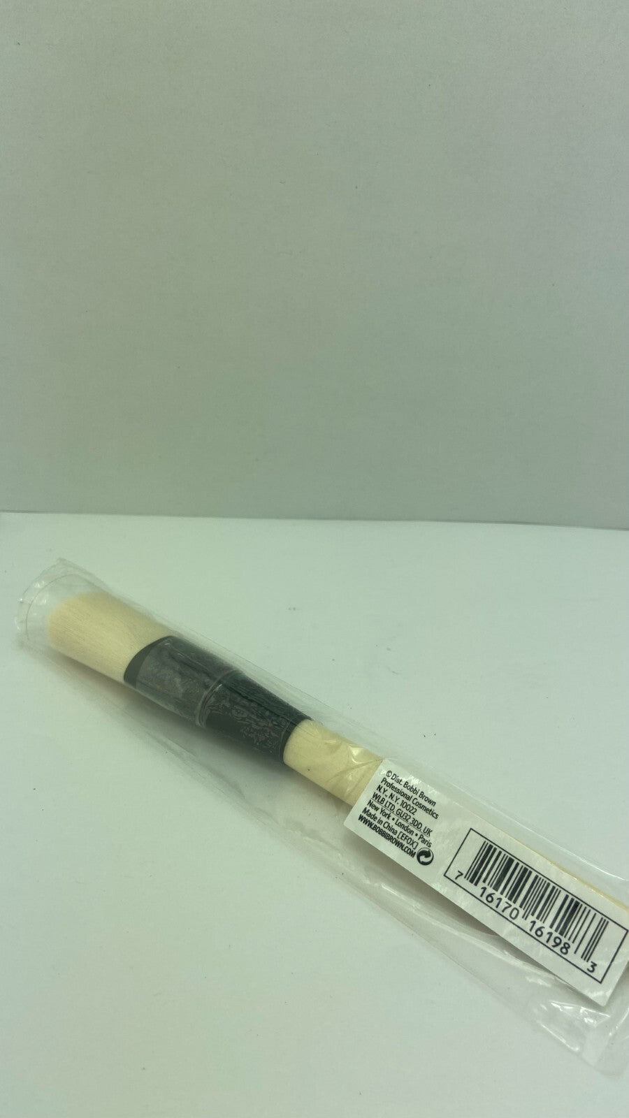 Makeup Foundation Brush - Precision Liquid & Cream Application Tool