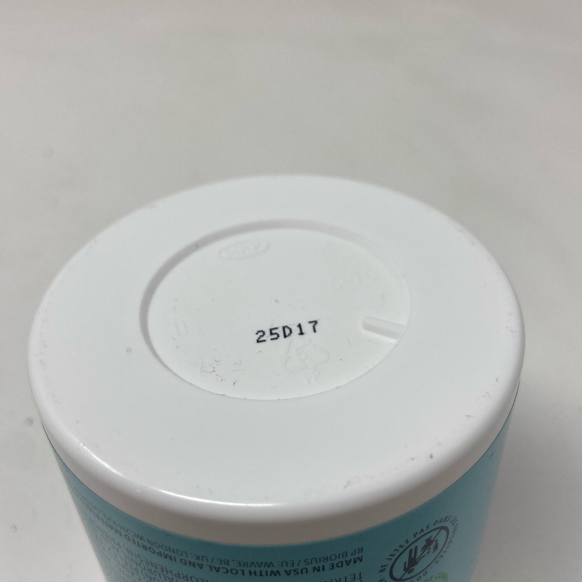 First Aid Beauty Facial Radiance Pads, Blue/White Jar, 60 ct