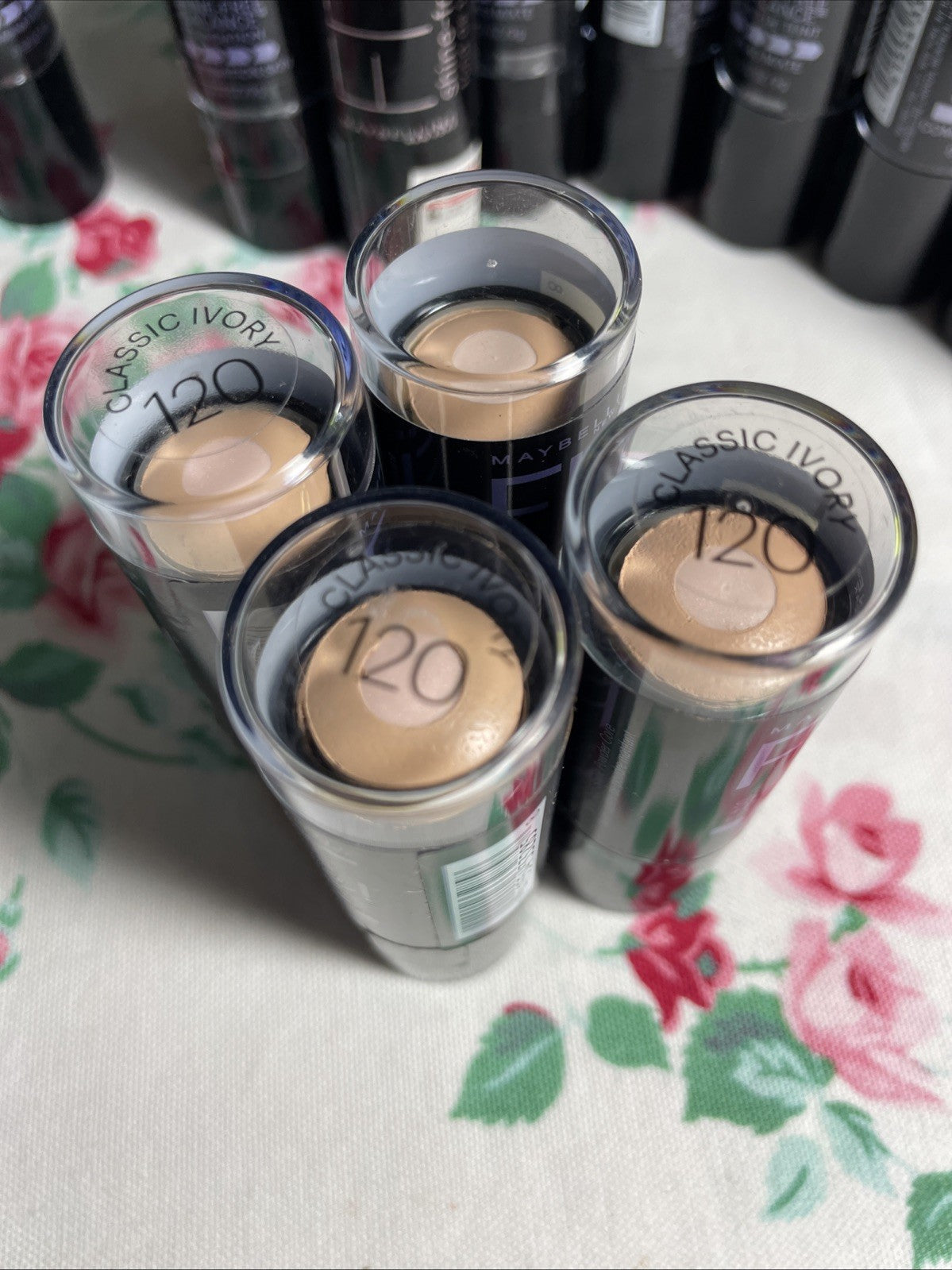Maybelline Fit Me Shine-Free Stick Foundation 120 Classic Ivory - New Broken Seals
