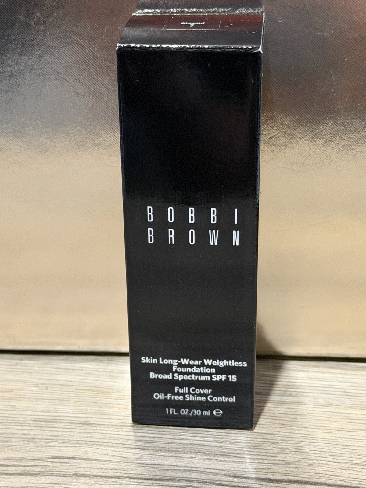 Bobbi Brown Weightless Skin Foundation SPF 15 Almond 1oz/30ml - New