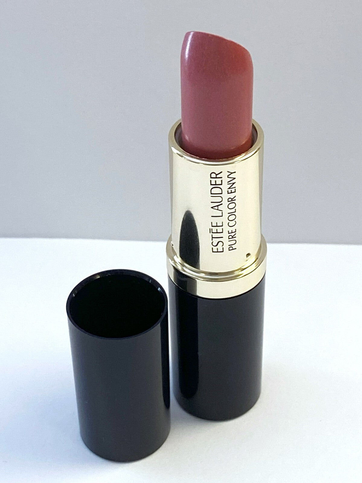 Estee Lauder Pure Color Envy Hi-Lustre Lipstick Shade 409 Sweet Sinner - Full Size
