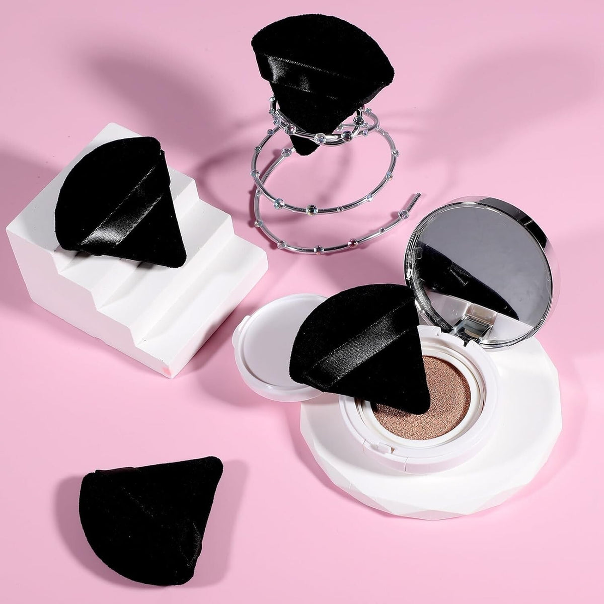 Dual-Use Triangle and Round Makeup Puffs - 6 Pack for Flawless Application