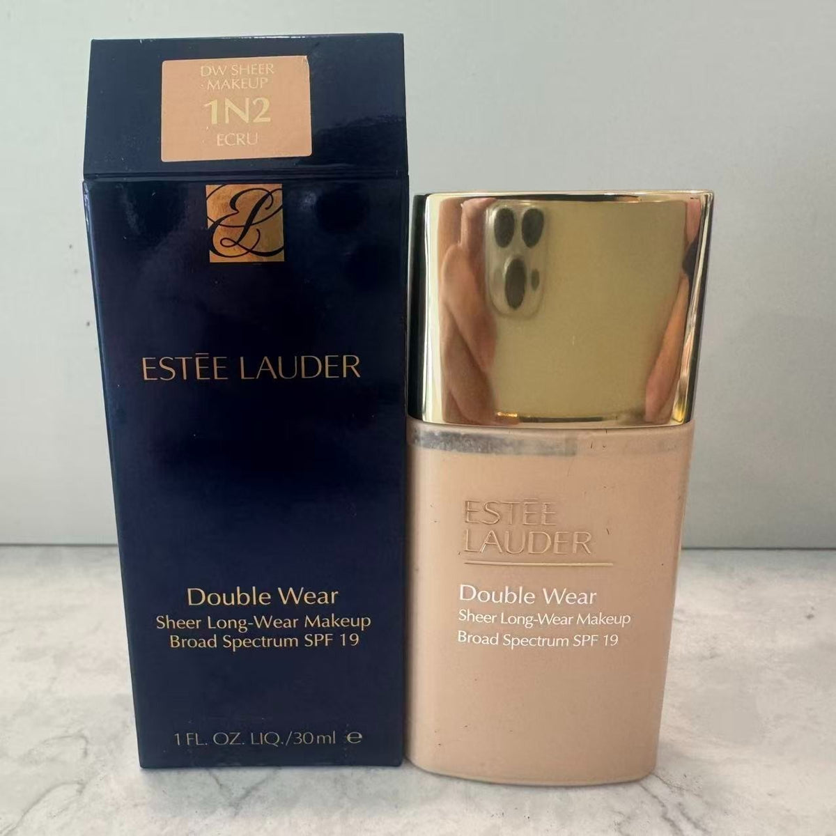Estee Lauder Double Wear Sheer Long Wear Foundation SPF19 1oz – Multiple Shades