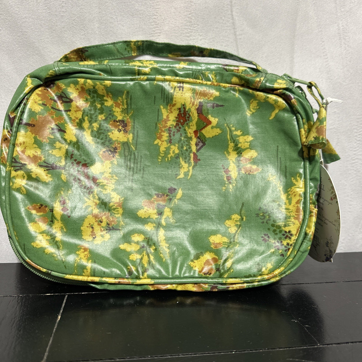 Travel Cosmetic Bag with Oil Print - Jade Countryside Design