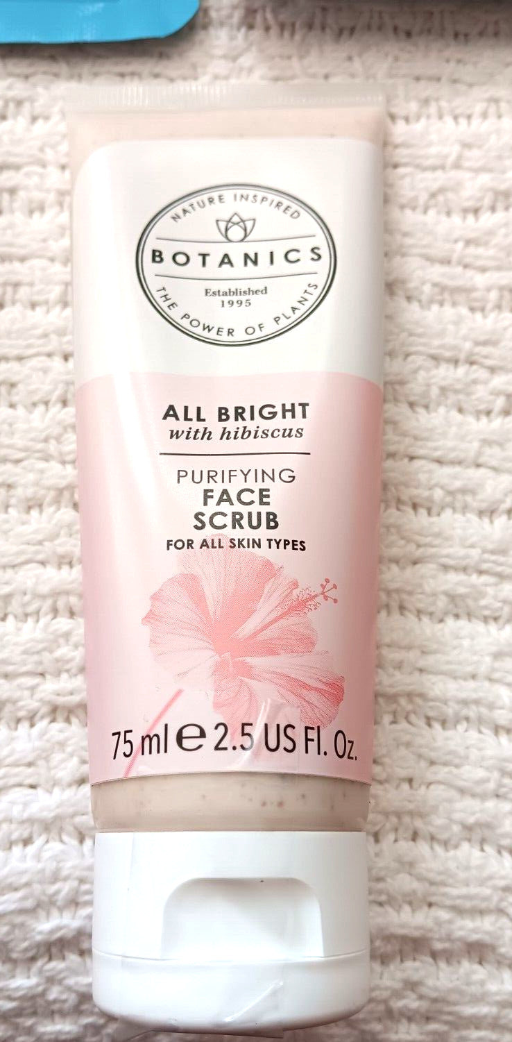 Hibiscus Face Scrub & Sheet Mask Set for Skin Refreshing - Botanics