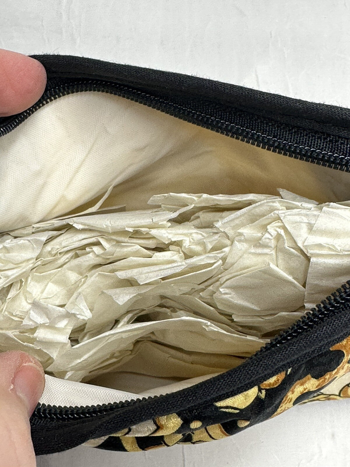 Oscar de la Renta Silk Toiletry Travel Bag Baroque Design New