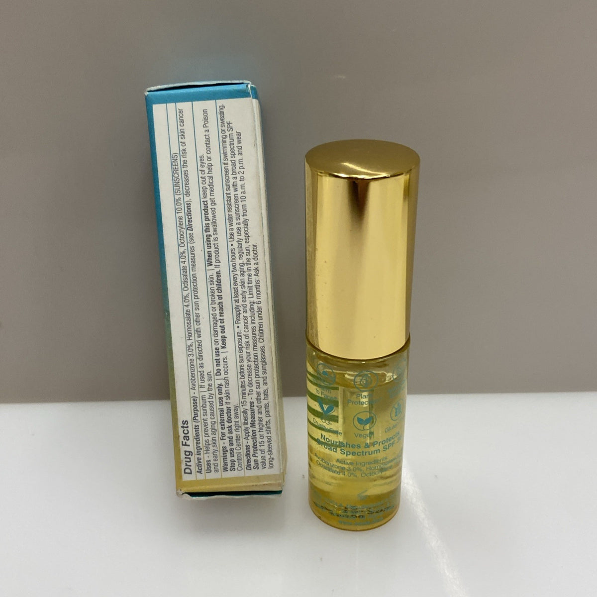 Organic Lip Oil with Golden Glow - Hydrating Lip Treatment, 0.11 Fl Oz