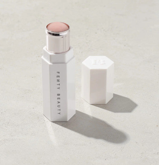 Contouring Concealer Brush - Portable Makeup Tool for Face & Details