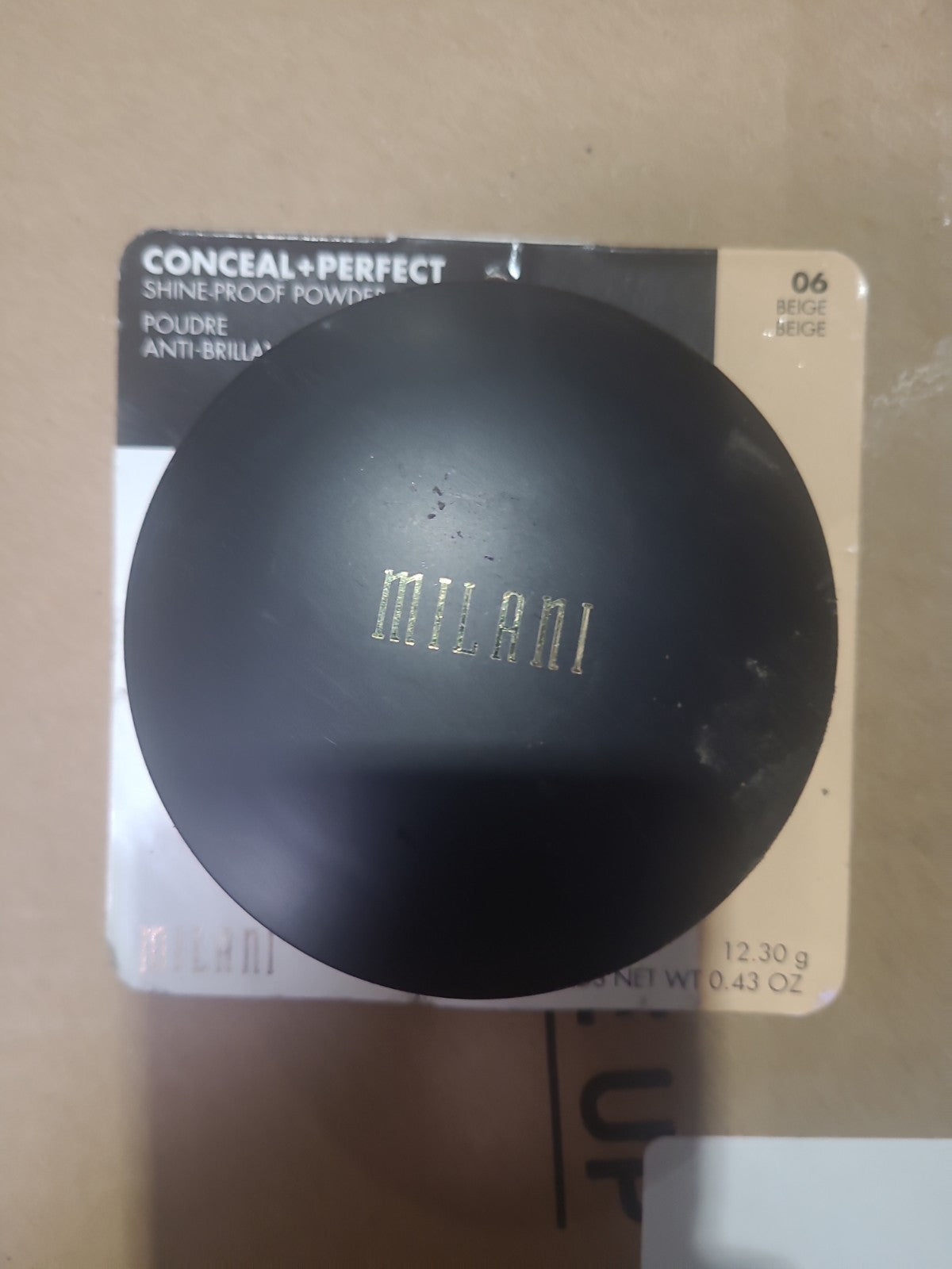 Shine-Proof Face Powder Beige 06 - Long-Lasting Makeup Finish