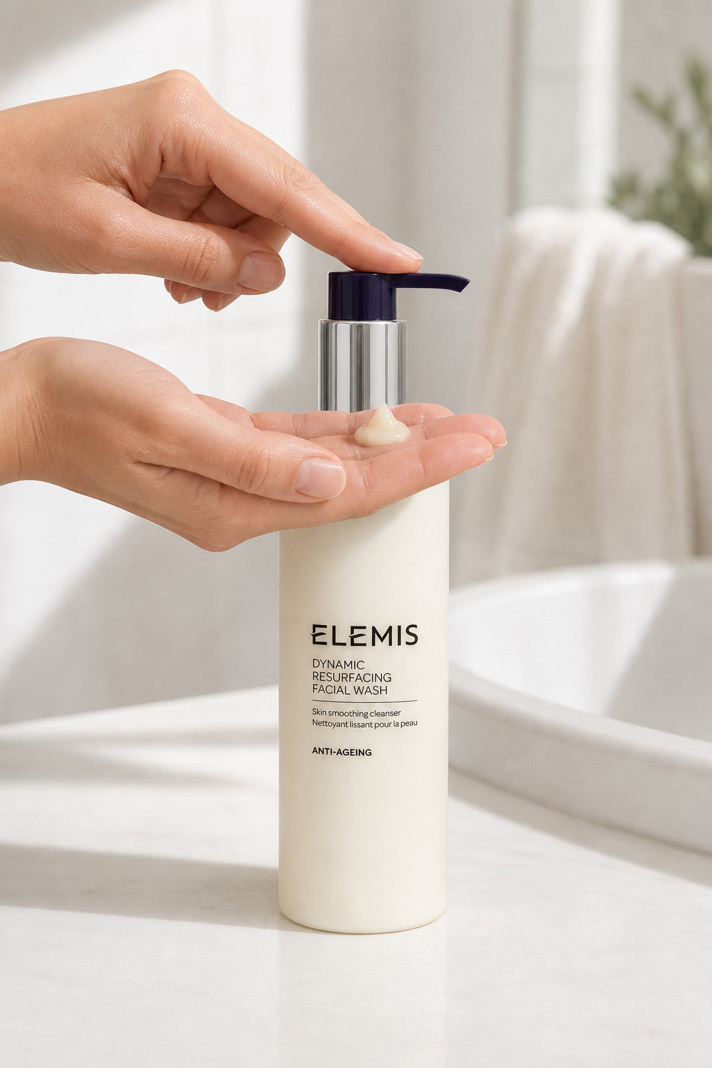 Elemis Dynamic Resurfacing Facial Wash – Gentle Enzyme-Based Skin Cleanser 200ml