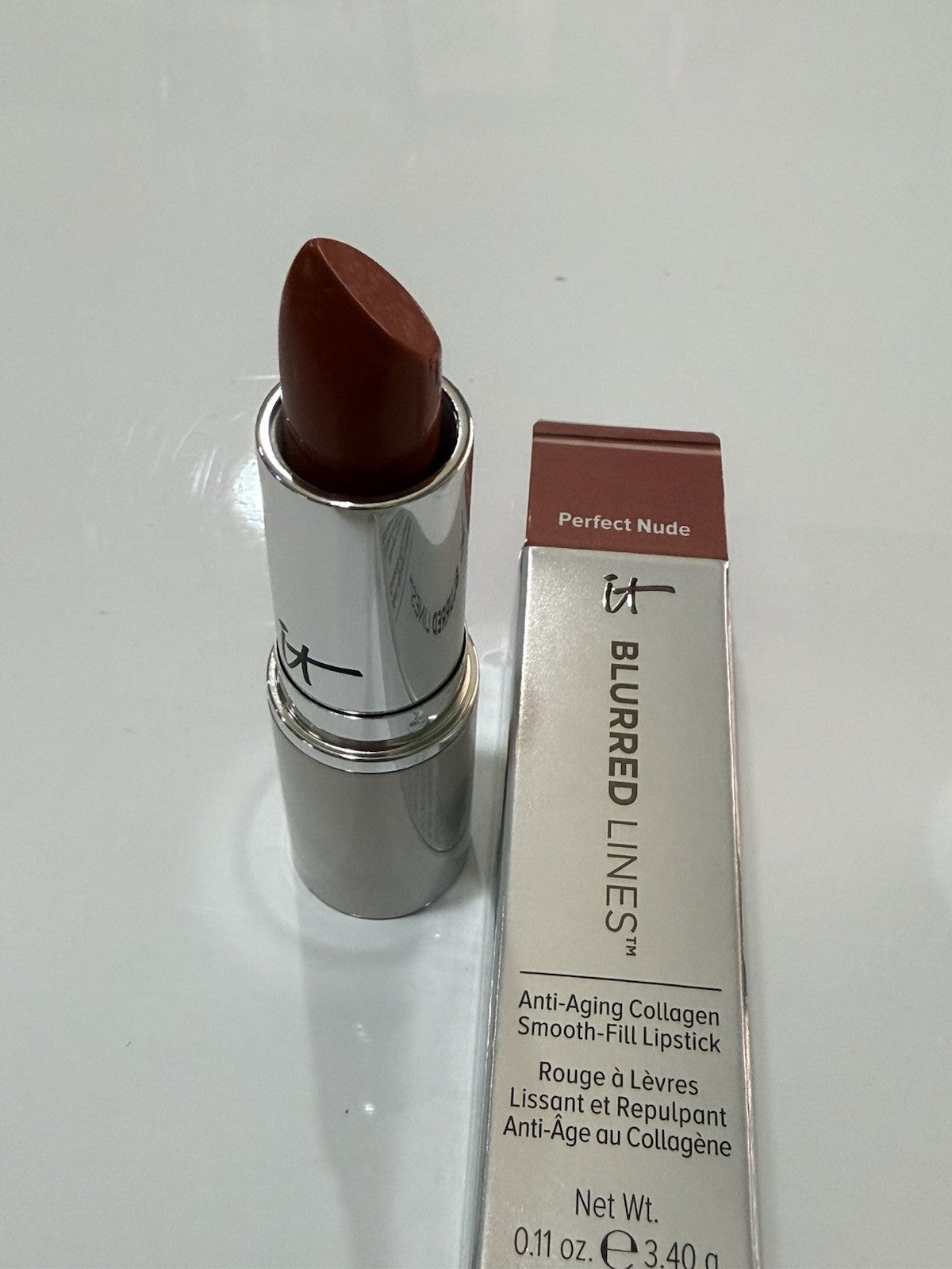 It Cosmetics Blurred Lines Lipstick in Perfect Nude 0.11 oz - New
