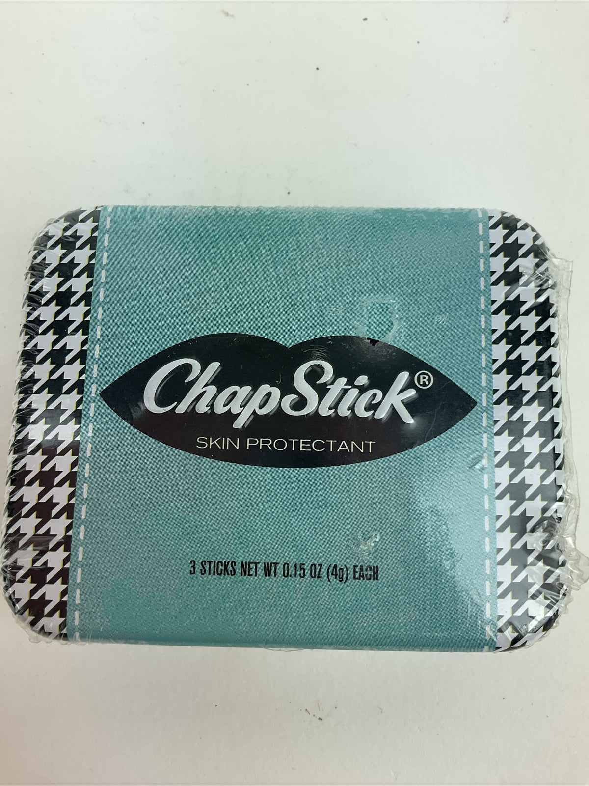 Chap Stick Classic Lip Balm Set - 3 Pack Houndstooth Tin Cherry Spearmint Strawberry