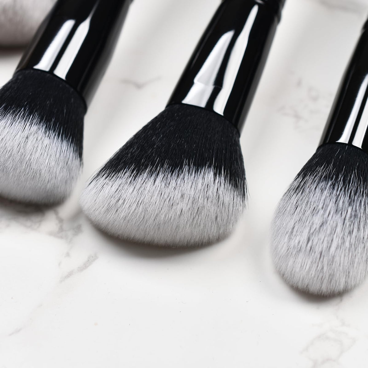 Professional 4-Piece Face Makeup Brush Set with Retractable Kabuki - High-Quality Beauty Tools