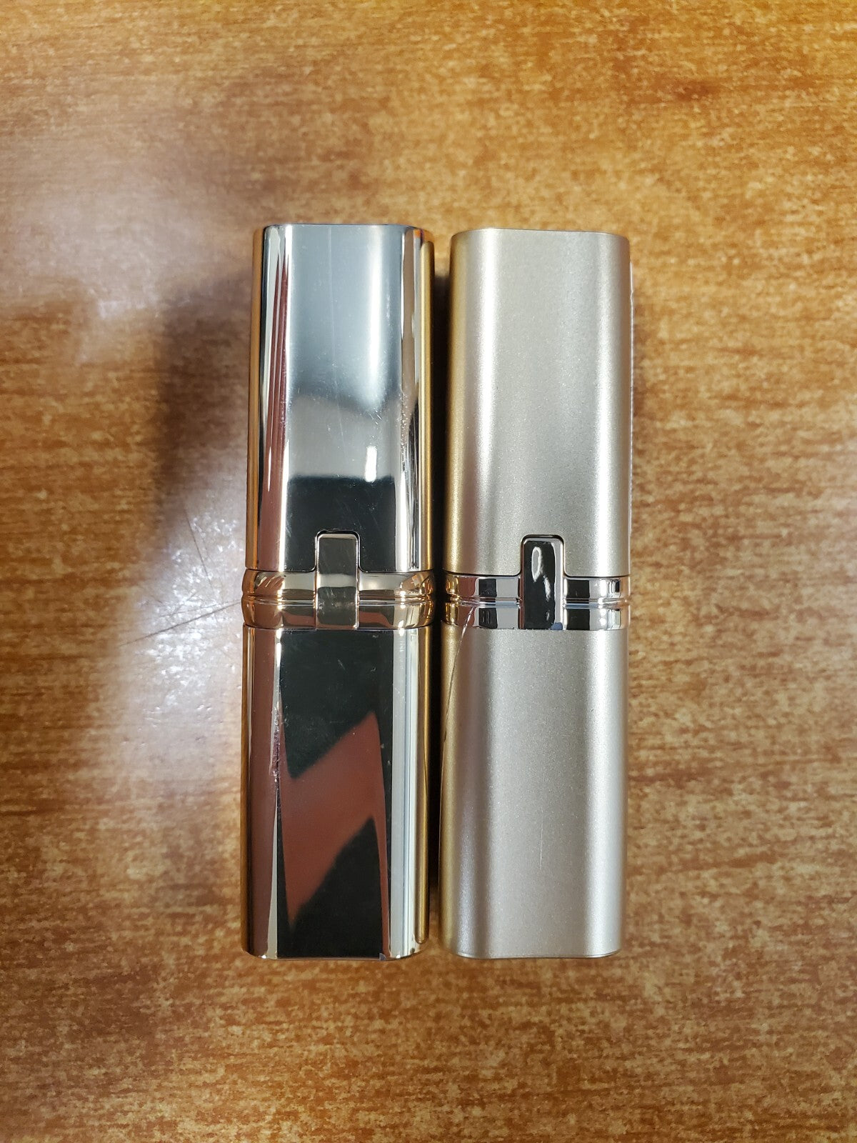 2 Pack Satin Lipstick - Colour Riche #754 Sugar Plum, Moisturizing & Smudge-Proof